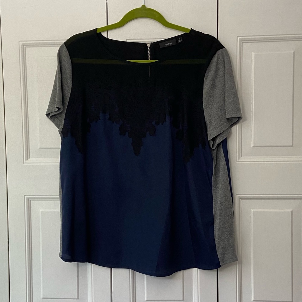 Apt 9, Mixed-media Blouse with lace and zipper detail, size XL